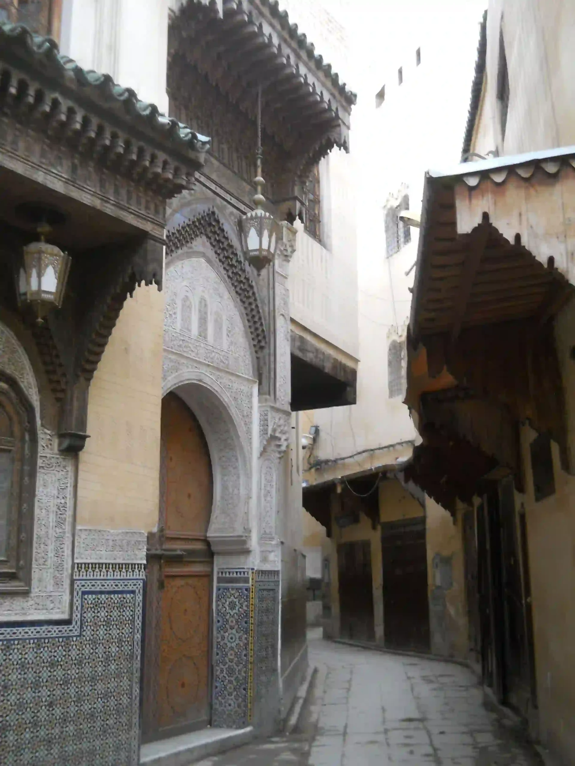 Fes el Bali travel guide packing tips medina walking essentials Morocco